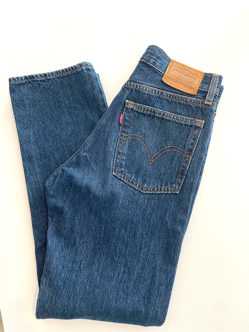 Levi's Women’s Wedgie Straight Button Fly Straight-Leg Jeans